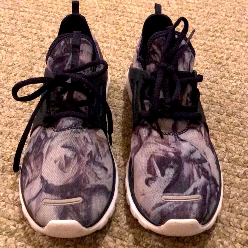Cushion Fit Tie Dye Sneakers